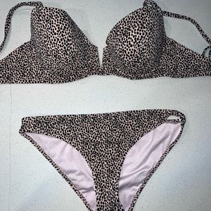 Shade & Shore Leopard print bikini